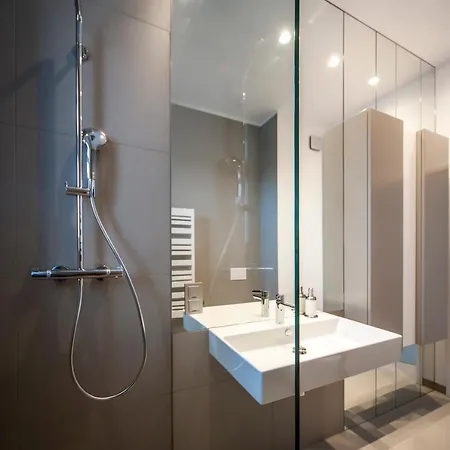 Very Berry - Orzeszkowej 14 - Mtp Apartment, Parking, Check In 24h Апартаменти Познань